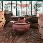 Hara\'S Traditional Detached House In Malona