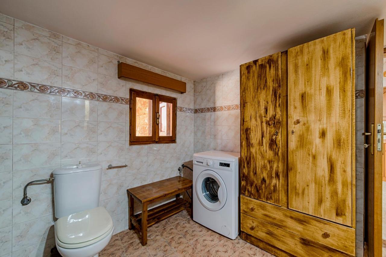 Hara's Traditional Detached House In Malona Ferienhaus Malona Village